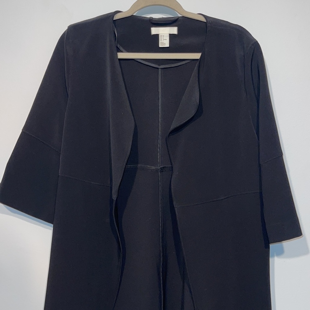 Relaxed Black Midi Blazer - Picture 2 of 4